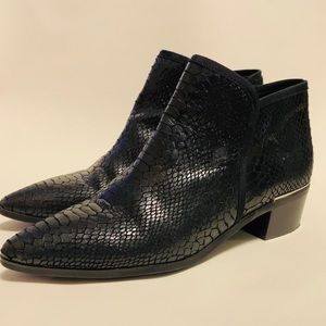 Treasure & Bond pointed Bootie